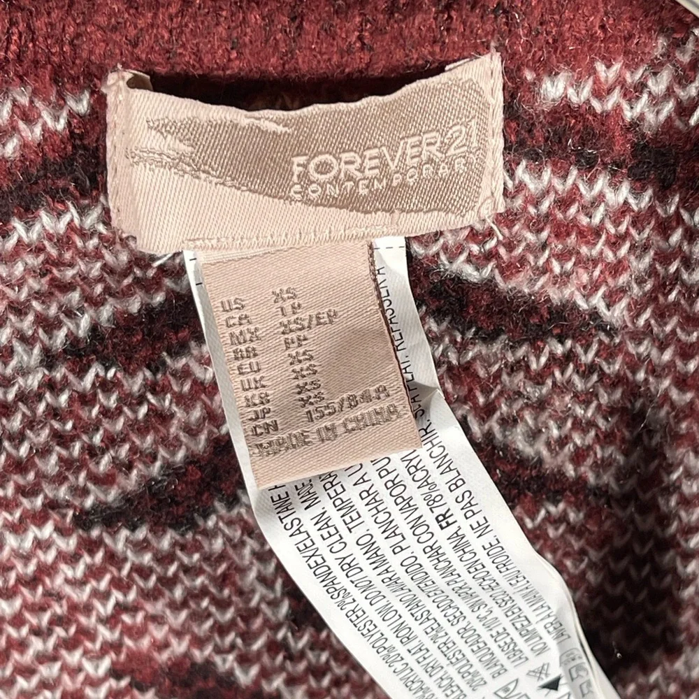 🛑 Forever 21 Maroon and White Knit Poncho-style Cardigan Vest Sweater w/Pockets - Picture 3 of 3